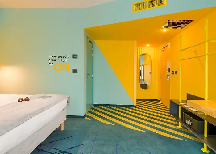 Premium King Room